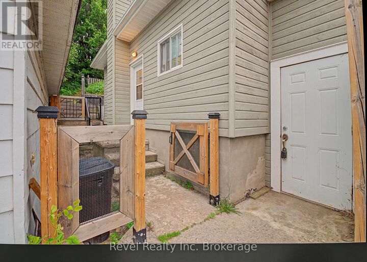 Property Photo: 148 Main Street South ON P0H 1H0