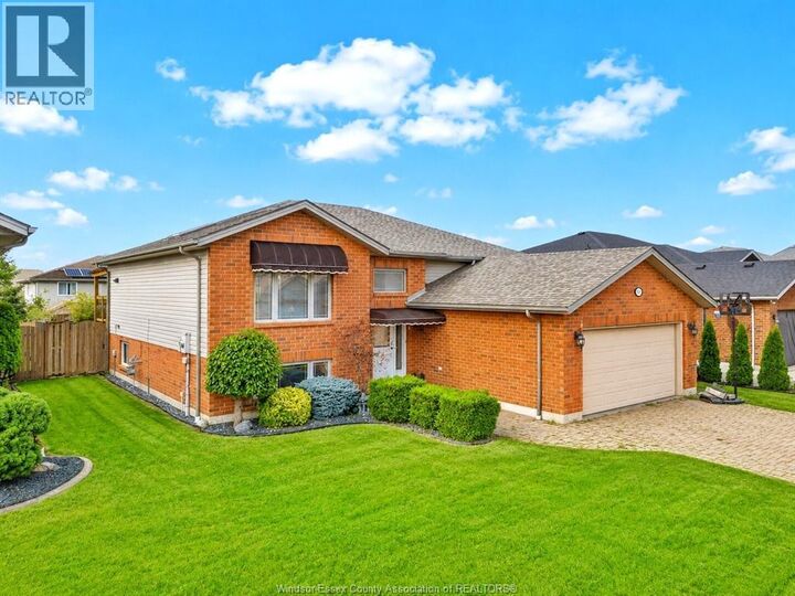Property Photo: 890 Southwood Drive ON N0R 1A0