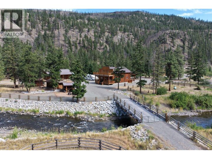 801 Loon Lake Road — photo 1
