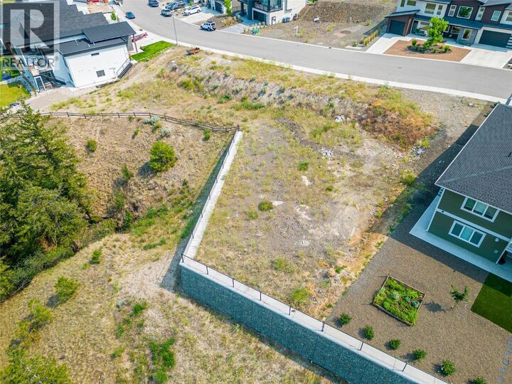 Property Photo:  2192 Galore Crescent  BC V2E 0E4 