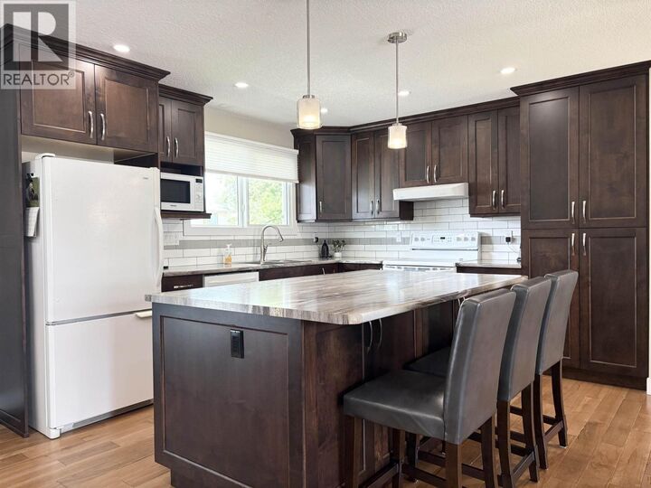 Property Photo:  2845 Lonsdale Street  BC V2L 4W9 