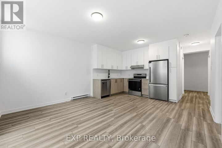 Property Photo: 1373 Louis Lane C ON K1B 3P2