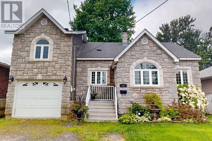 137 Whitney Avenue — photo 1