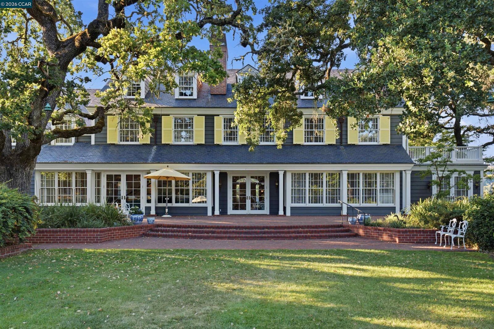 Property Photo:  7 Haciendas Rd  CA 94563 