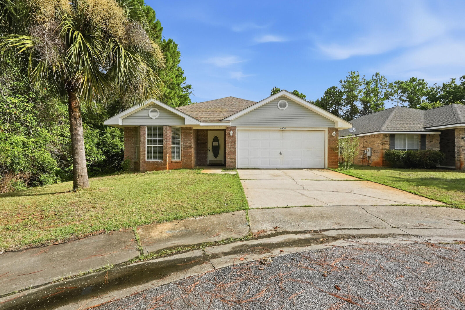 Property Photo:  1024 Freeport Court  FL 32569 