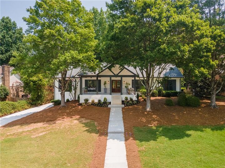 Property Photo: 6296 Courtside Drive GA 30092