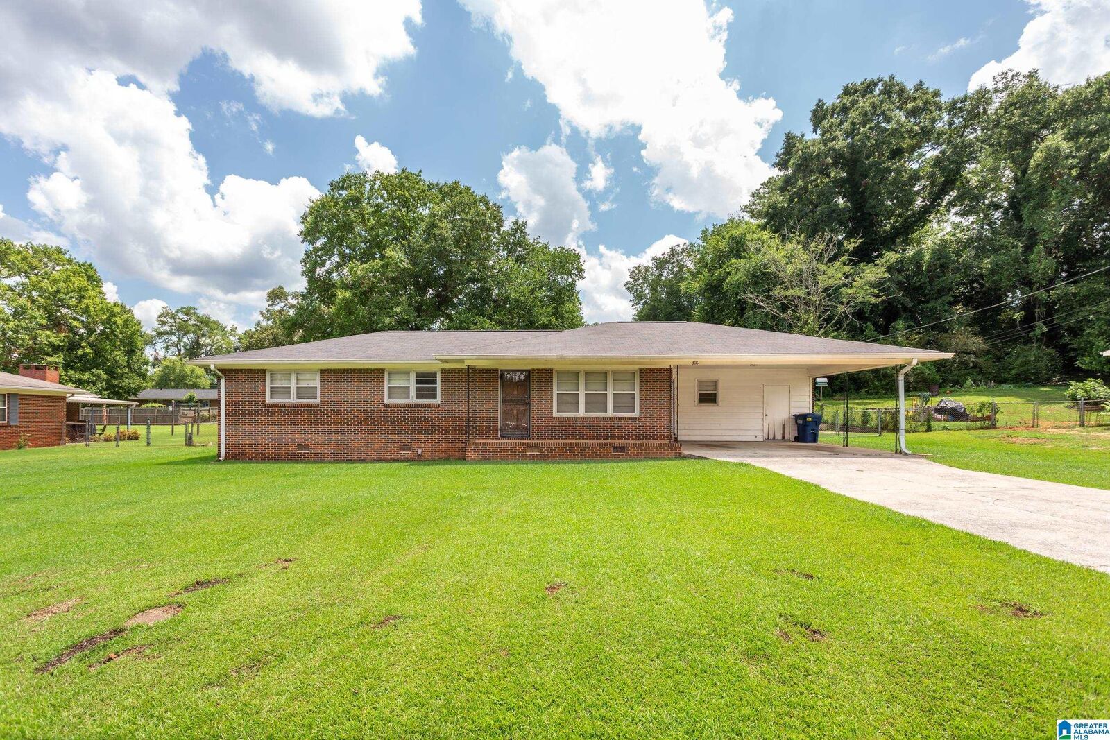 Property Photo: 318 Chickasaw Drive AL 36206