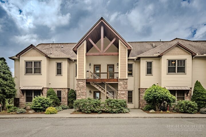 Property Photo:  311 Penny Lane 2B  NC 28604 