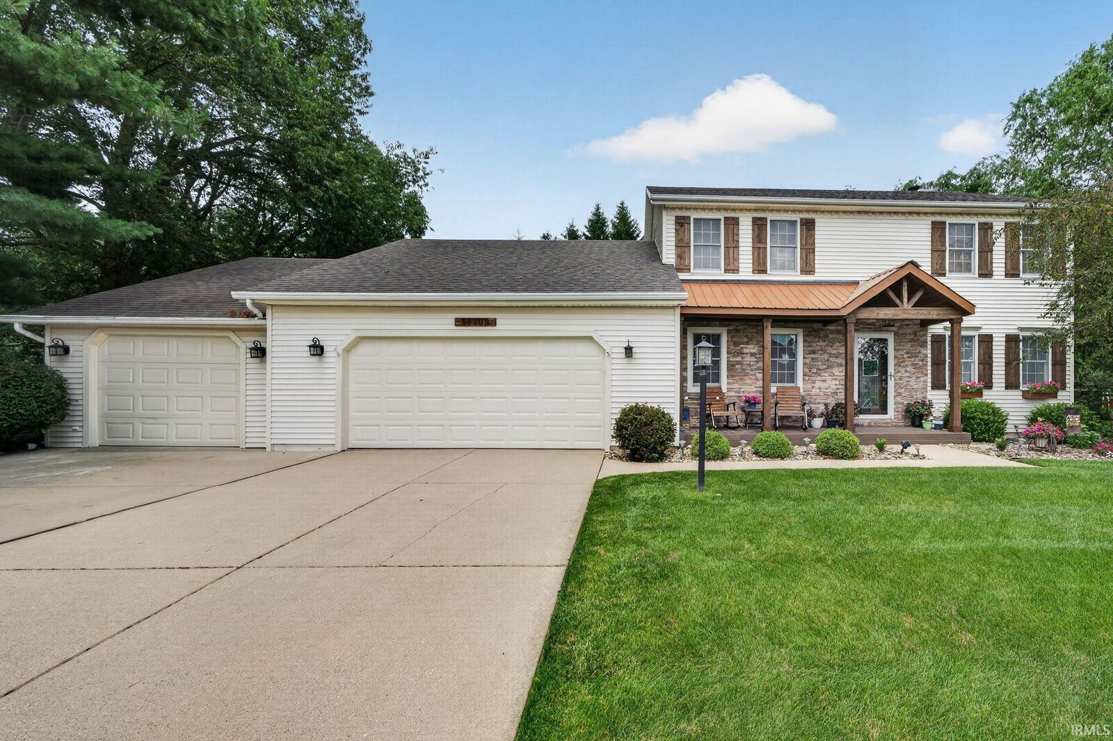 Property Photo: 14499 Skybreeze Drive IN 46530