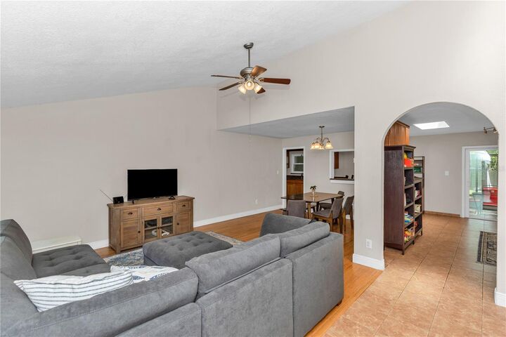 Property Photo:  809 Toledo Drive  FL 32714 