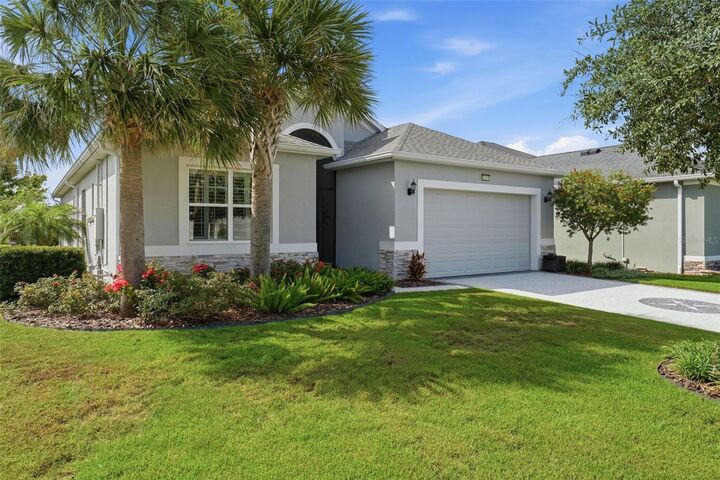 Property Photo:  8707 Providence Ct  FL 32757 