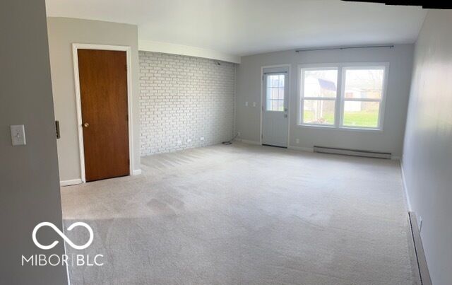 Property Photo:  1618 Plymouth Drive  IN 47362 