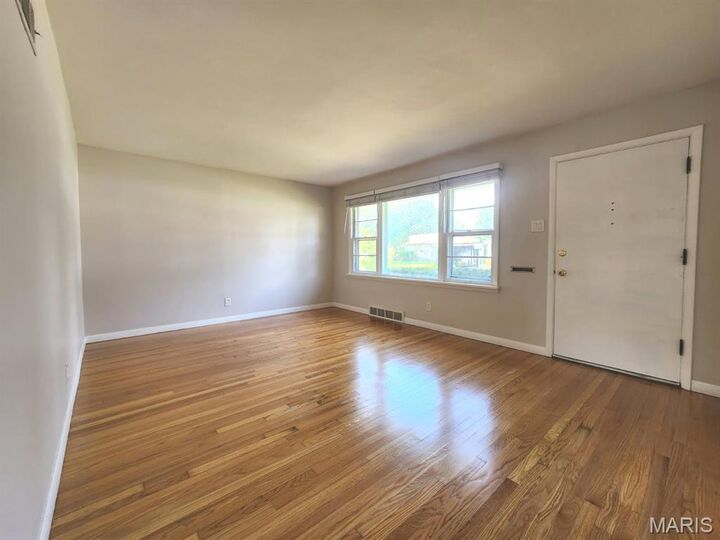 Property Photo:  230 Monterey Drive  MO 63031 