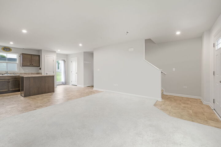 Property Photo: 211 Buckeye Street IL 60556