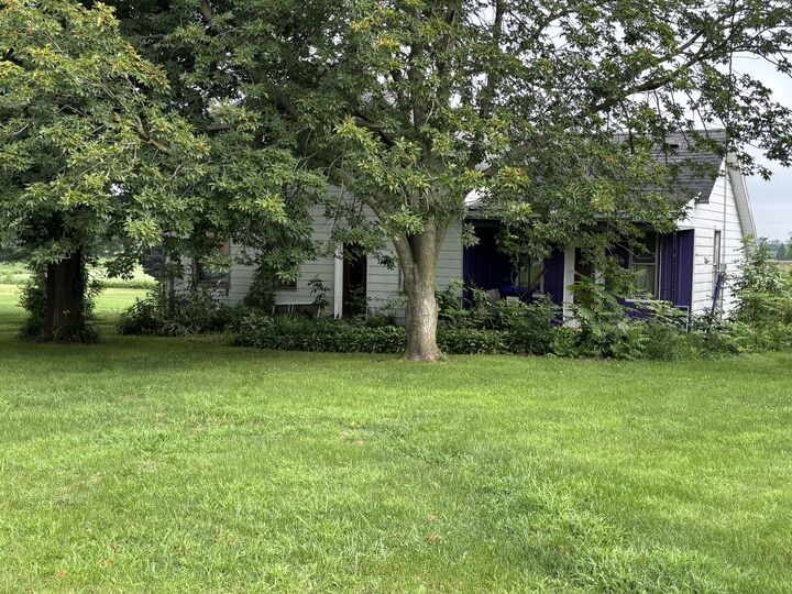 Property Photo: 118 O'Brian Street IA 52750
