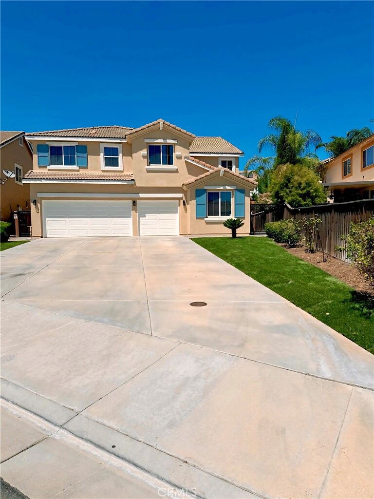 Property Photo:  23626 Black Oak  CA 92562 