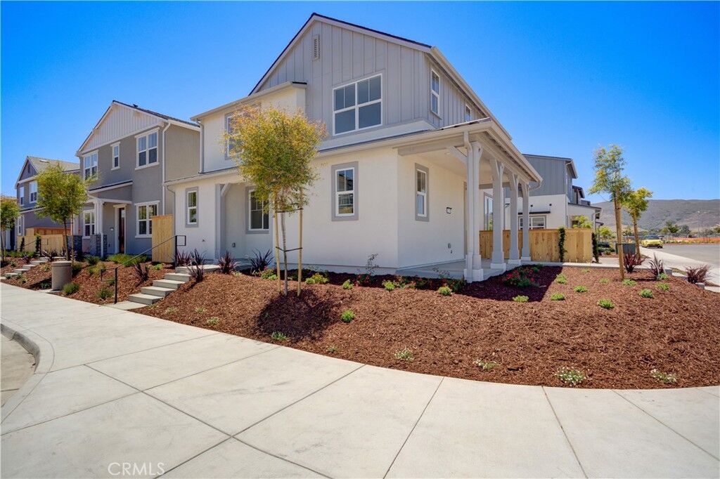 Property Photo: 219 Kitty Hawk Court CA 93401