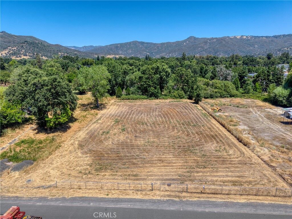 Property Photo: 520 E State Highway 20 CA 95485