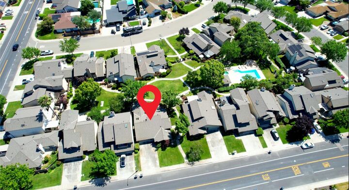 Property Photo: 762 E Milgeo Avenue CA 95366