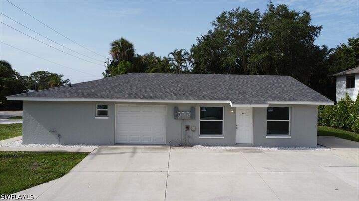 Property Photo:  27587 Imperial Shores Boulevard  FL 34134 