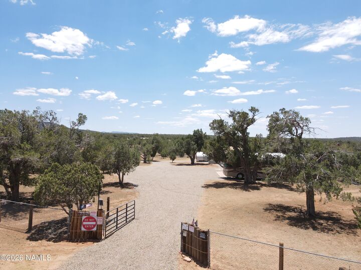 Property Photo:  780 W Grand Boulevard  AZ 86046 
