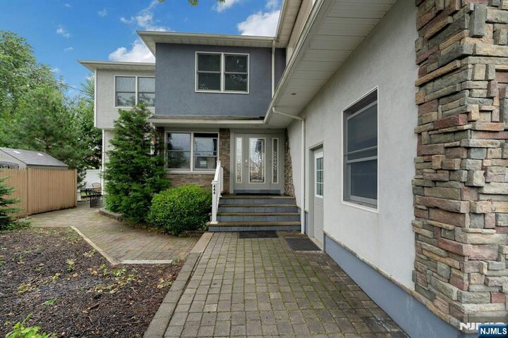 Property Photo:  444 Riverside Avenue  NJ 07071 