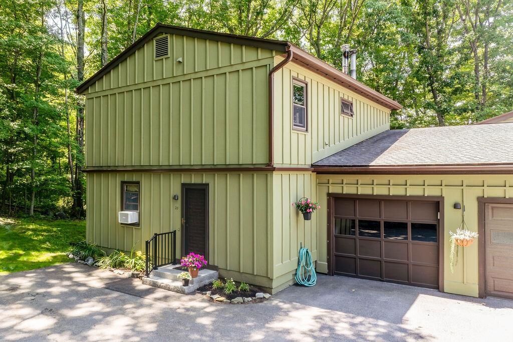 Property Photo:  26 Pleasant Street  NH 03784 