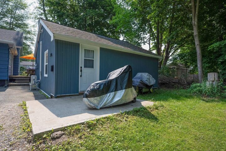 Property Photo: 118 Belcher Street NS B4N 1C9