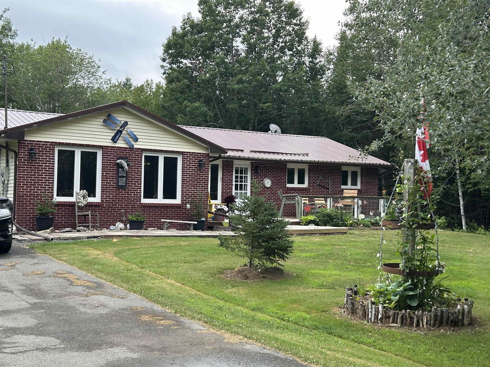 Property Photo: 137 Johnson Road NS B0N 2J0
