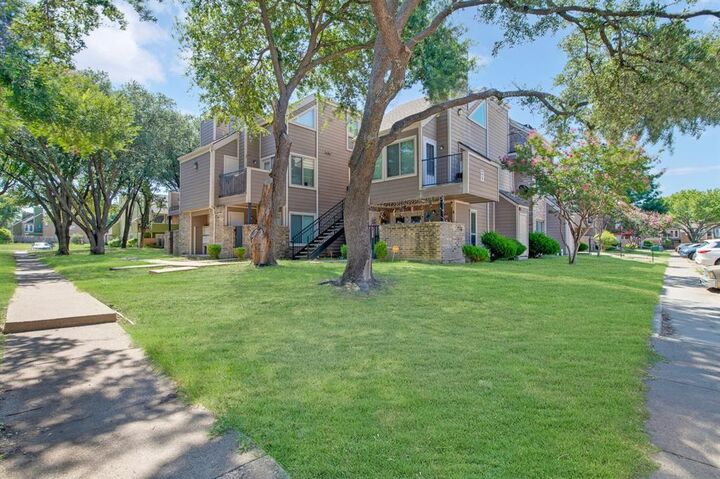 Property Photo:  9829 Walnut Street 306  TX 75243 
