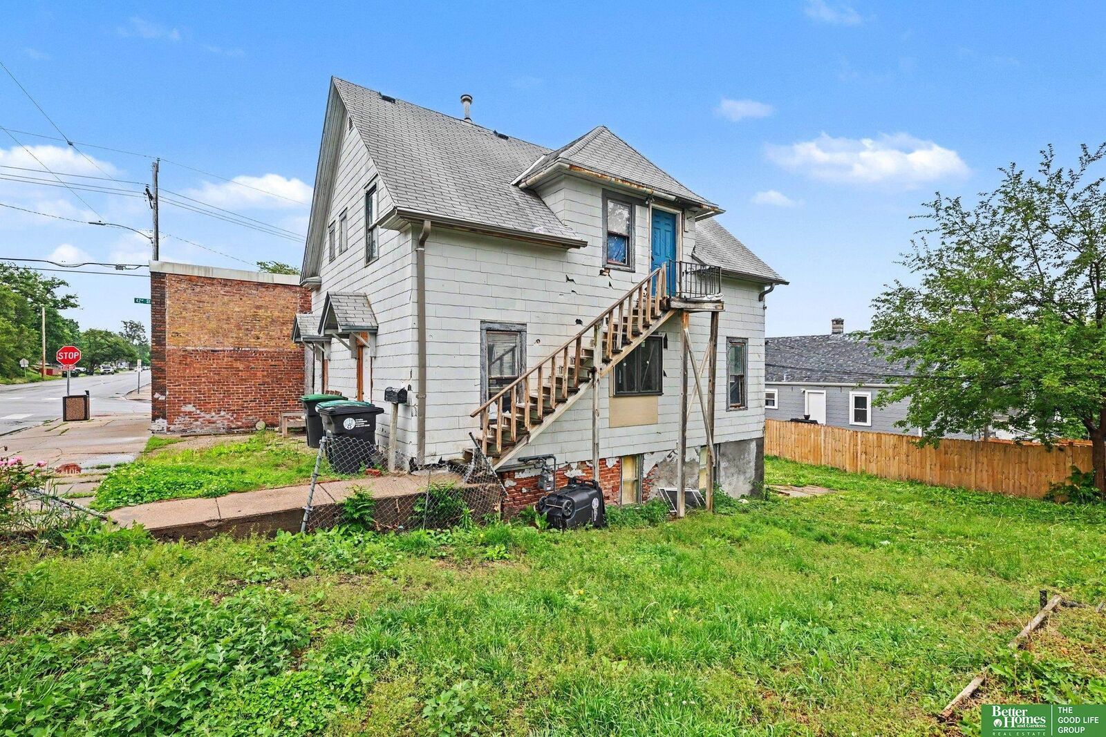 Property Photo:  4201 Grand Avenue  NE 68111 