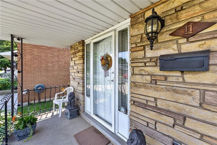 Property Photo: 11 Fassett Avenue ON L9C 4E6