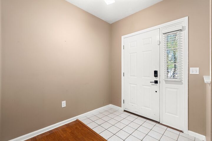 Property Photo:  290 Allerton Commons Ln 290  MA 02184 