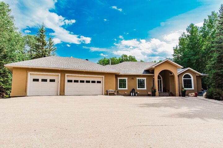 Property Photo: 61057 Hwy 668 19 AB T8W 5A9
