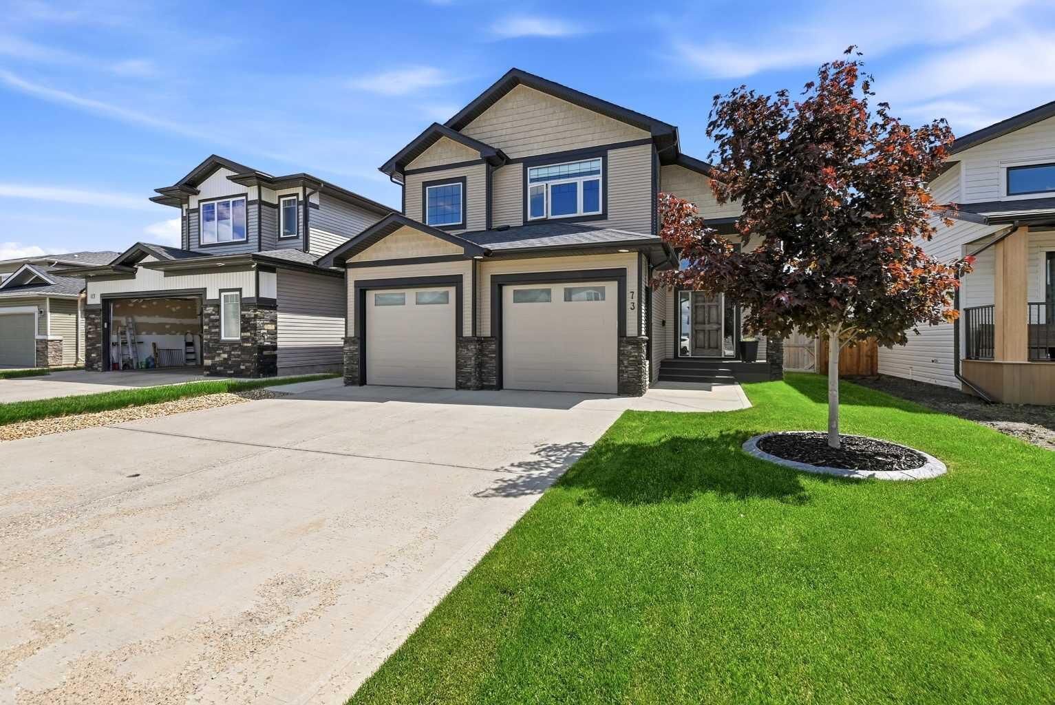 Property Photo: 73 Maclean Close AB T4M 0H4