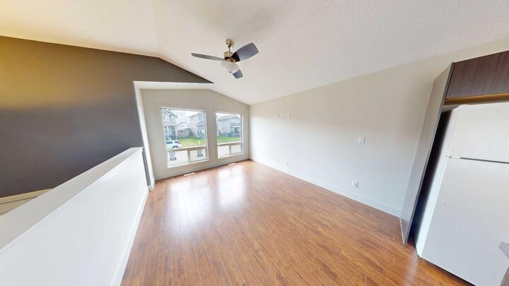 Property Photo: 11234 75 Avenue B AB T8W 0C5