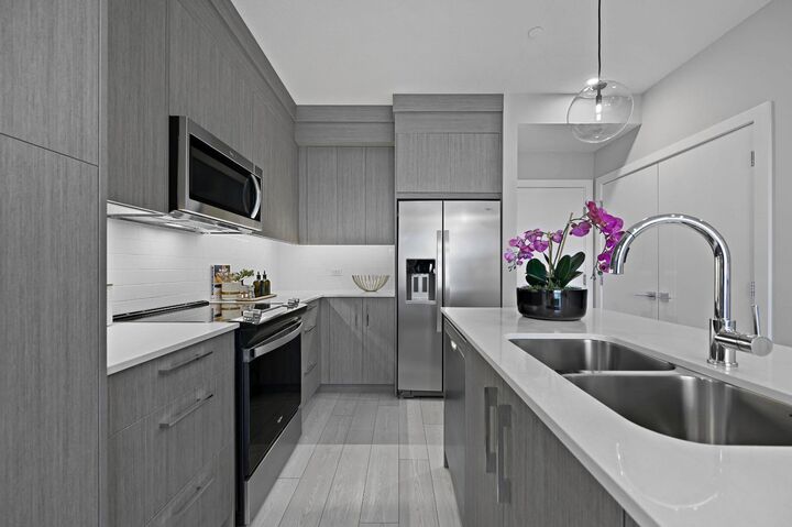 Property Photo: 63 Corner Glen Crescent NE 2116 AB T3N 2R6