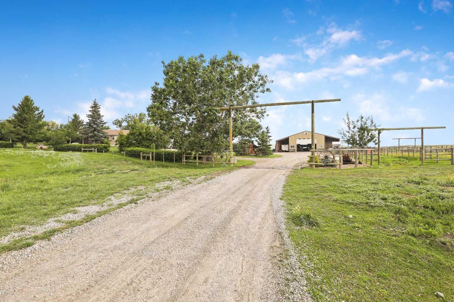 Property Photo: 283022 Hwy 520 AB T0L 0T0