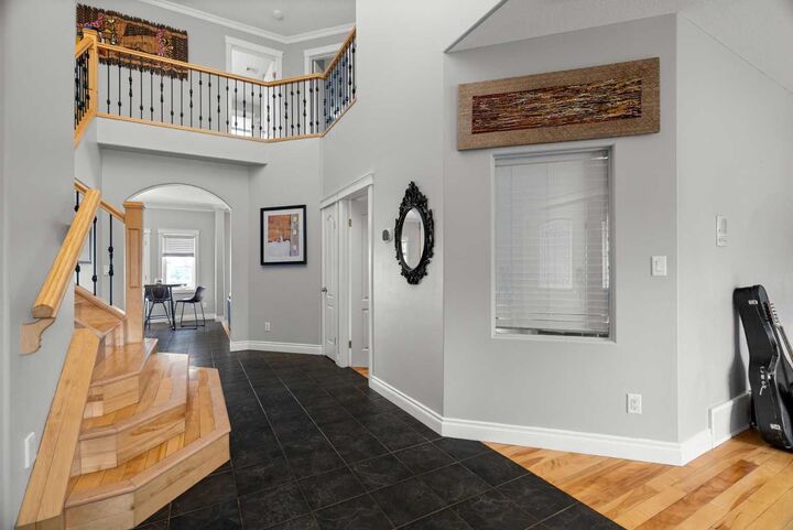 Photo de la propriété: 169 Lindstrom Crescent AB T9K 2N8
