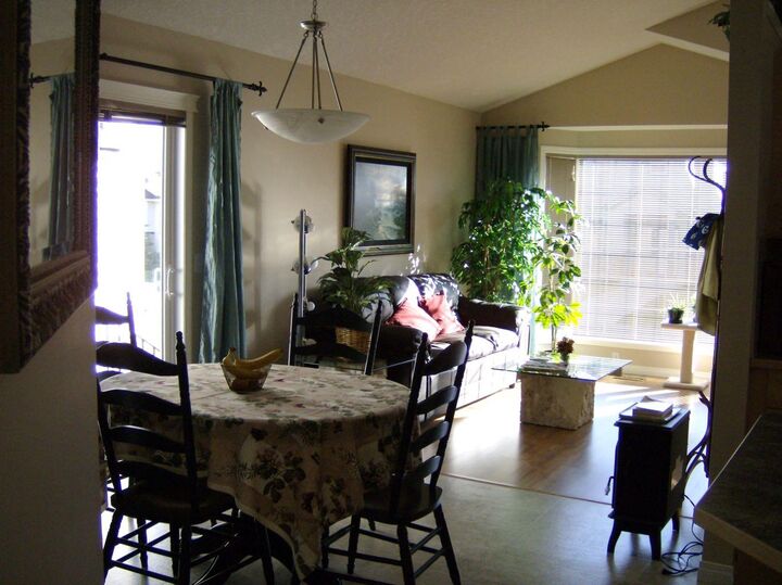 Property Photo:  55 Eversyde Green SW  AB T2Y 5C7 