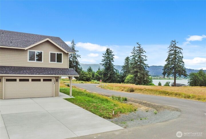 Property Photo: 19 B Anchor Way Loop WA 98612