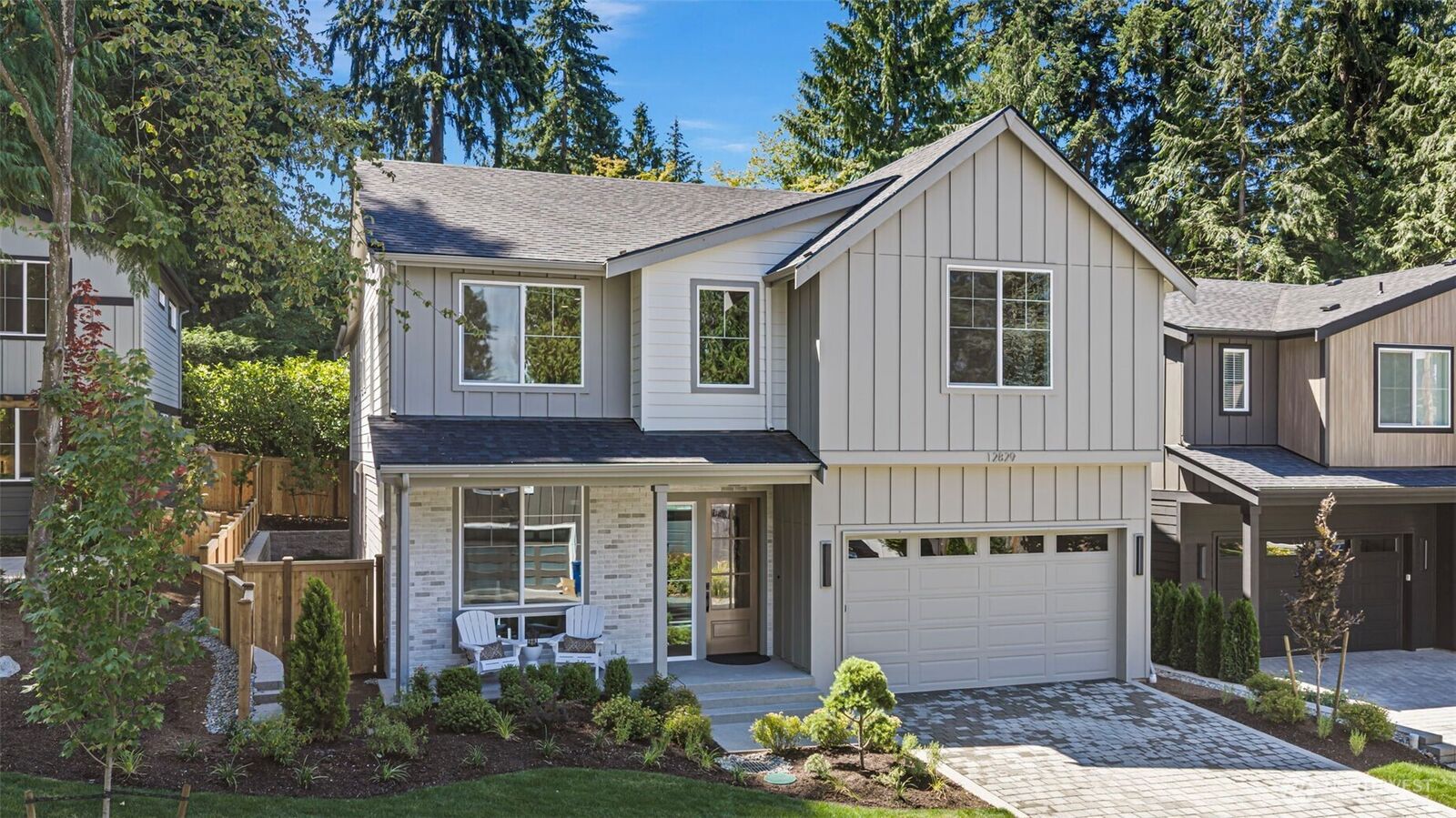 Property Photo: 12829 NE 78th Place WA 98033