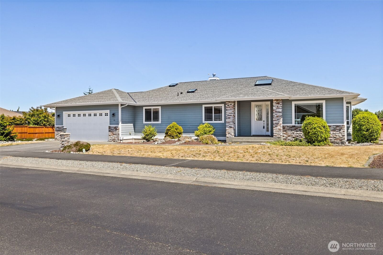 Property Photo: 191 Choice Loop WA 98382