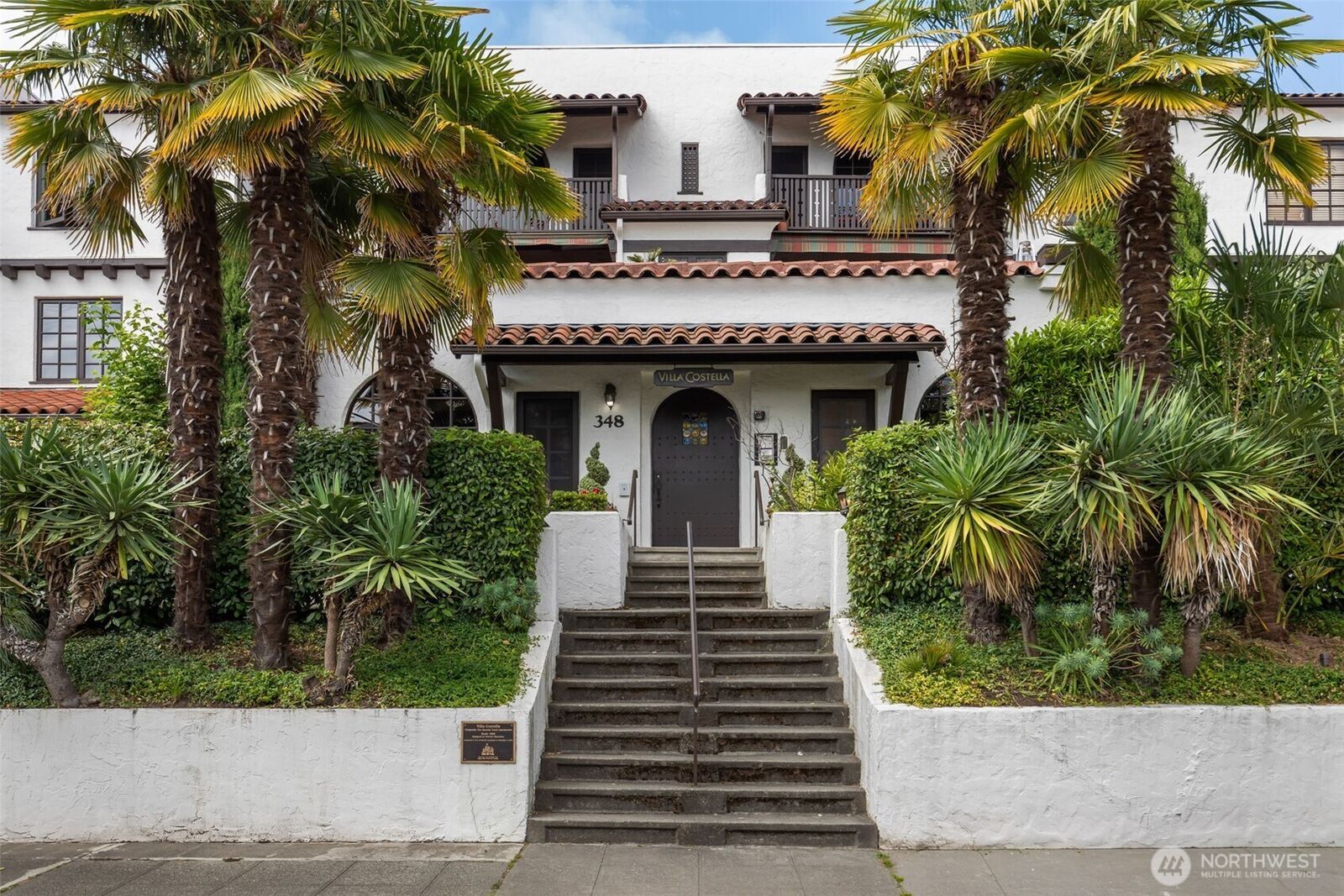 Property Photo:  348 W Olympic Place 108  WA 98109 
