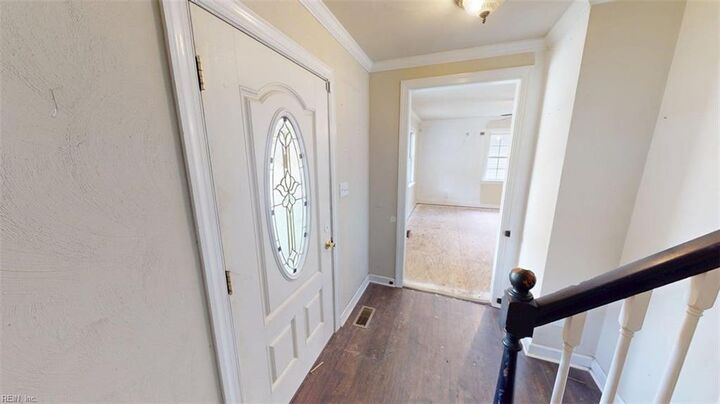 Property Photo:  6651 Hudson Ave  VA 23502 