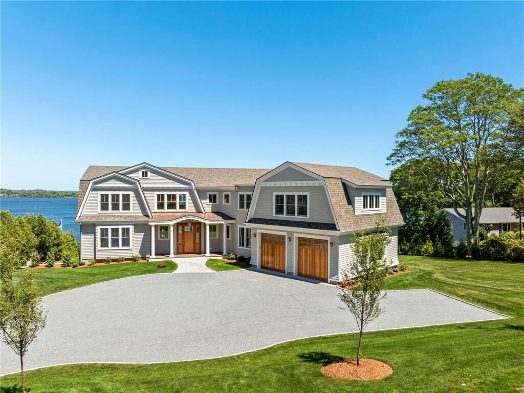 Property Photo:  19 Searidge Drive  RI 02874 