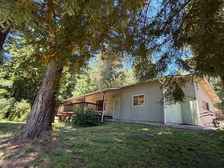 Property Photo:  776 Skyline Drive  CA 95018 