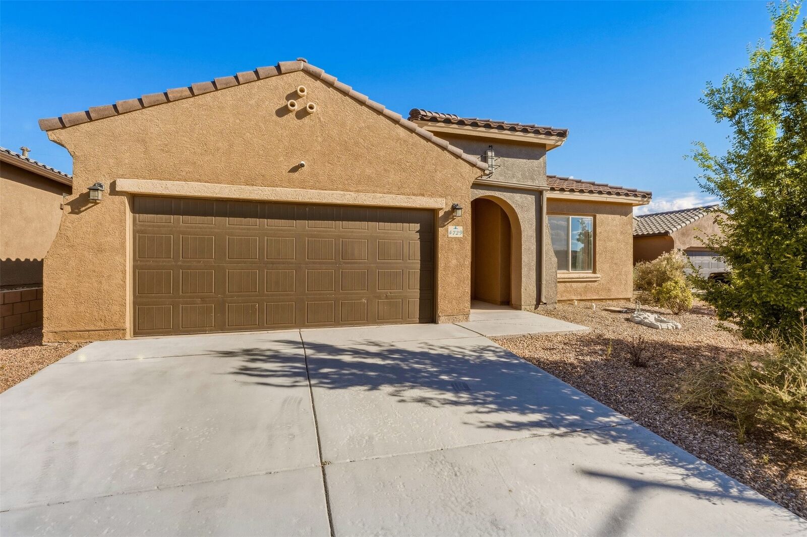Property Photo: 4729 Hojas Verdes NM 87507