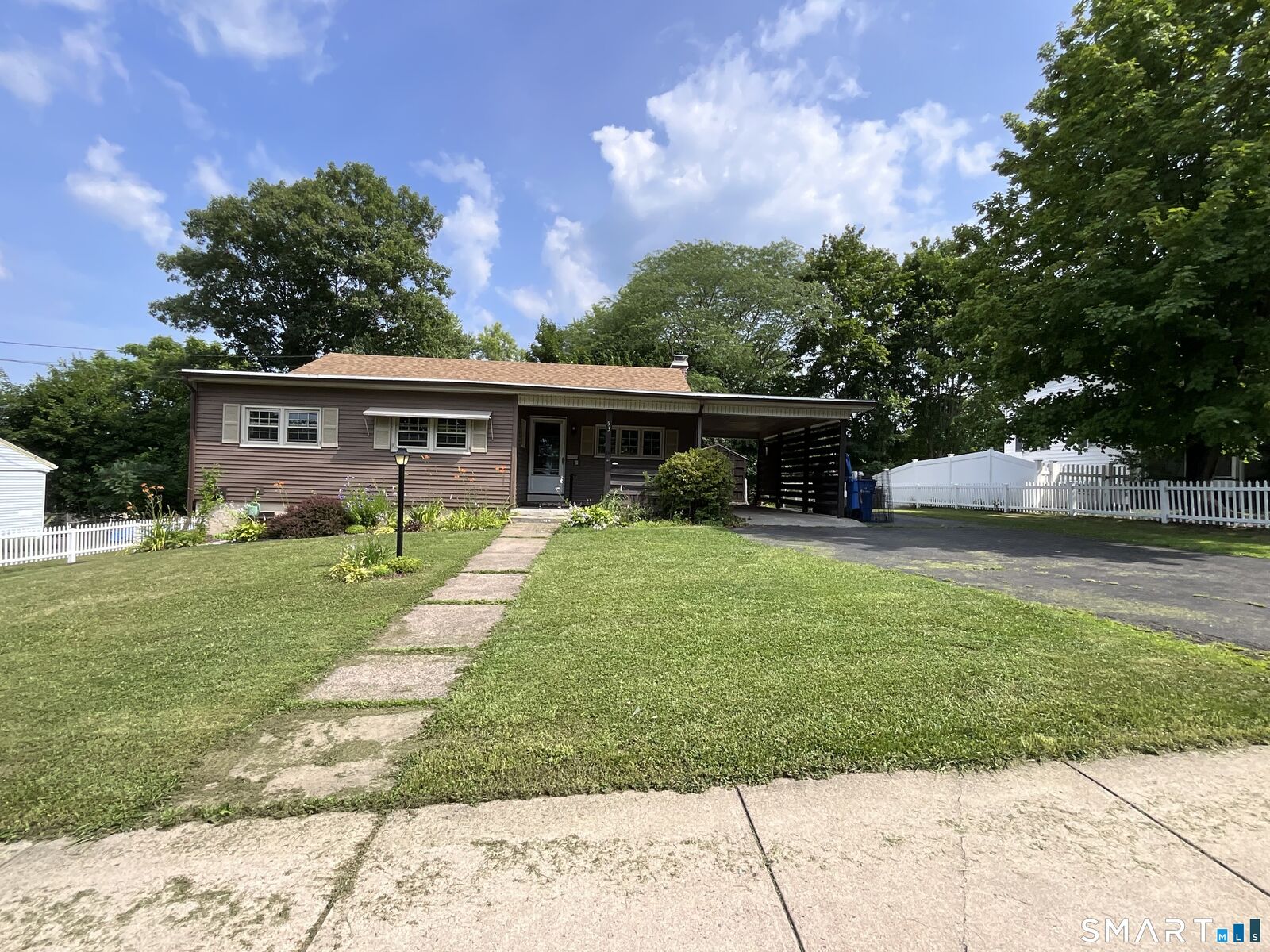 Property Photo:  53 Hilltop Drive  CT 06042 