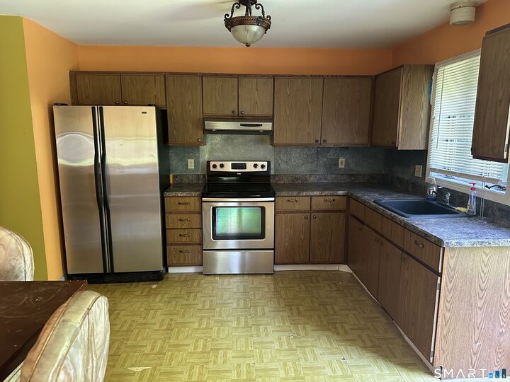 Property Photo:  53 Vine Street  CT 06704 